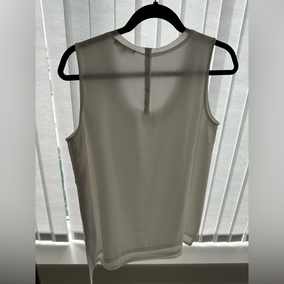 Top - Picture 3 of 5